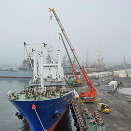 Портовый комплекс во Владивостоке разыграли на торгах