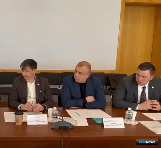 Острые темы рыбной отрасли рассматривает в Хабаровском крае общественный совет